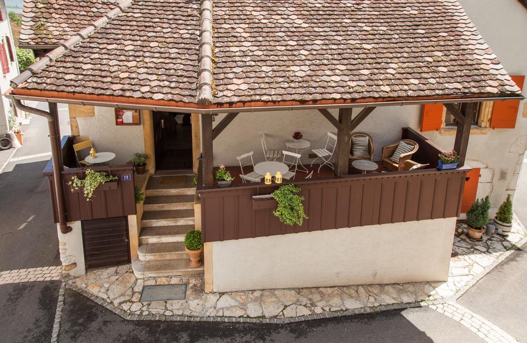 Hotel Les Vieux Toits Neuchâtel Buitenkant foto