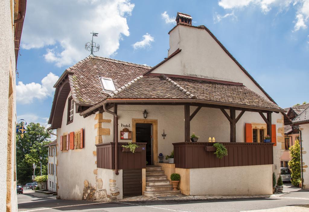 Hotel Les Vieux Toits Neuchâtel Buitenkant foto