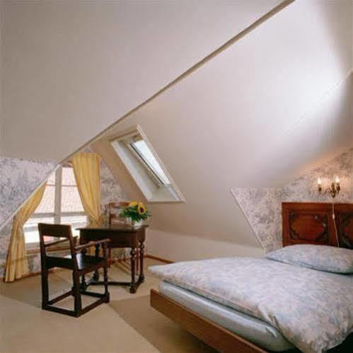 Hotel Les Vieux Toits Neuchâtel Buitenkant foto