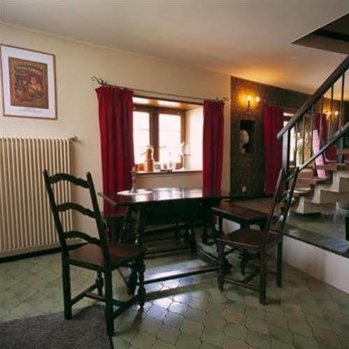 Hotel Les Vieux Toits Neuchâtel Buitenkant foto